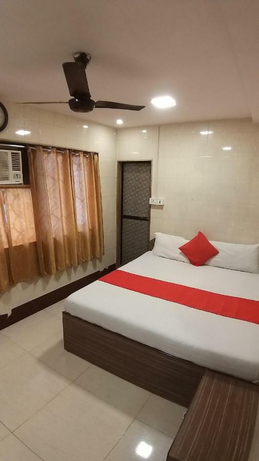 Hotel Saim Palace Mumbai  Buitenkant foto